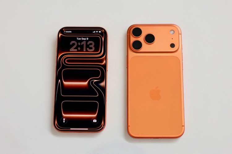 Kính lưng iPhone 17 Pro