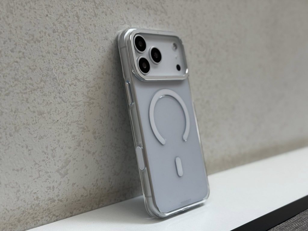 Kính lưng iPhone 17 Pro Max