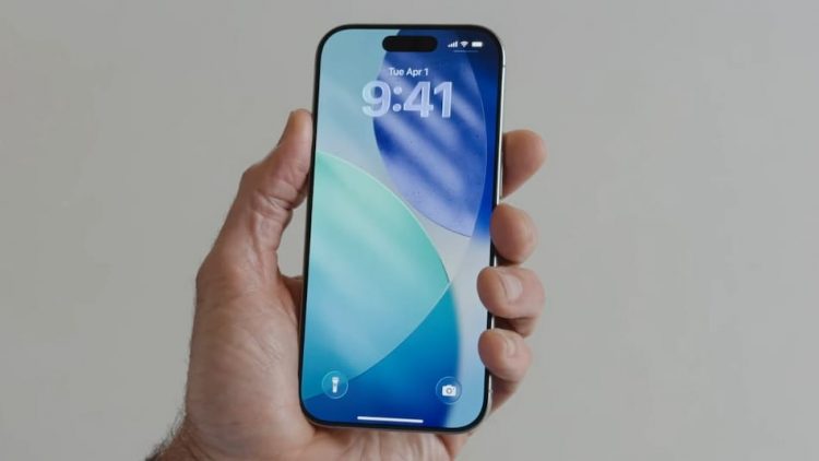 Mặt kính iPhone 17