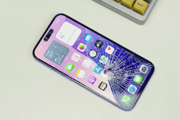 Mặt kính iPhone 17 Pro