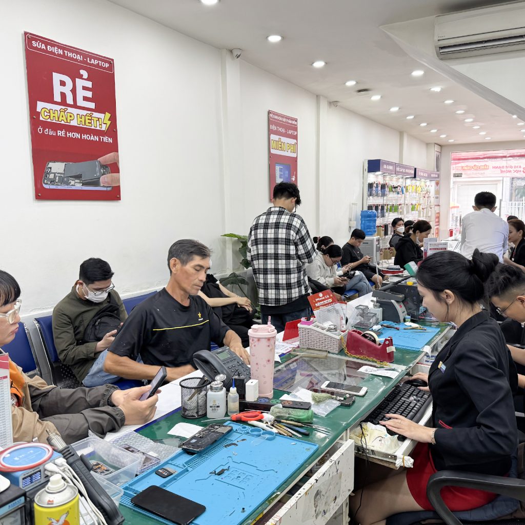 Mặt kính iPhone 17 Pro