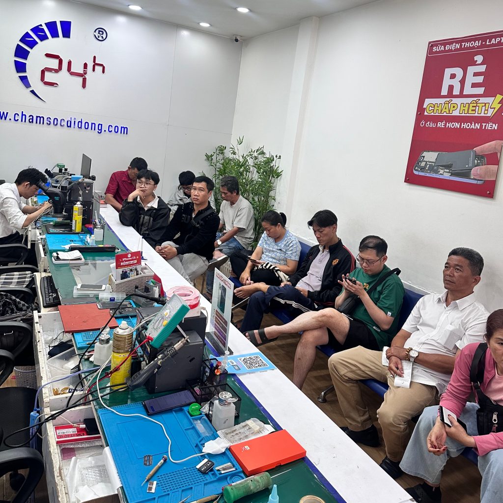 Mặt kính iPhone 17 Pro Max