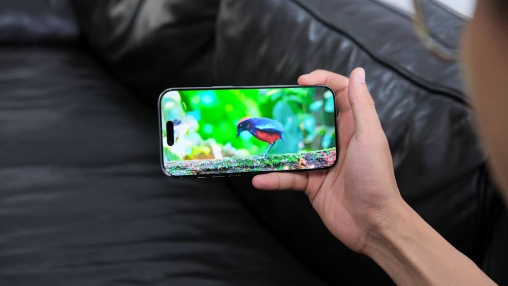 Mặt kính iPhone Air